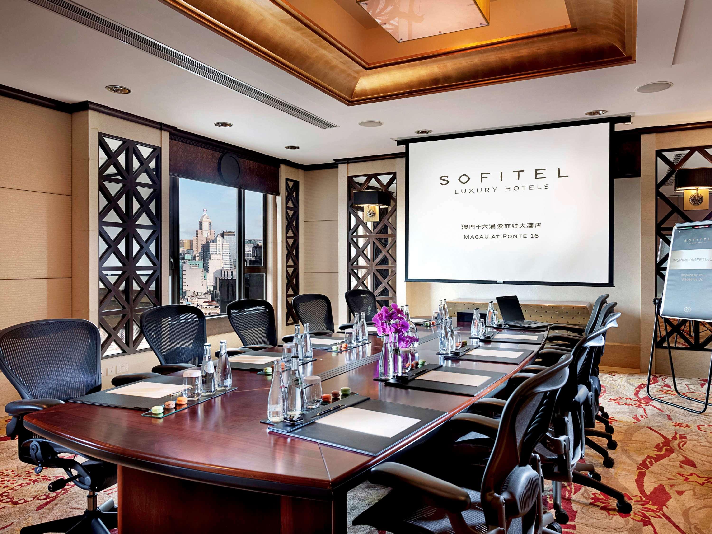 Sofitel Macau At Ponte 16 Hotel Exterior photo